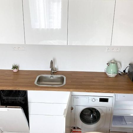 Cute Studio In Old Town ブラチスラヴァ エクステリア 写真